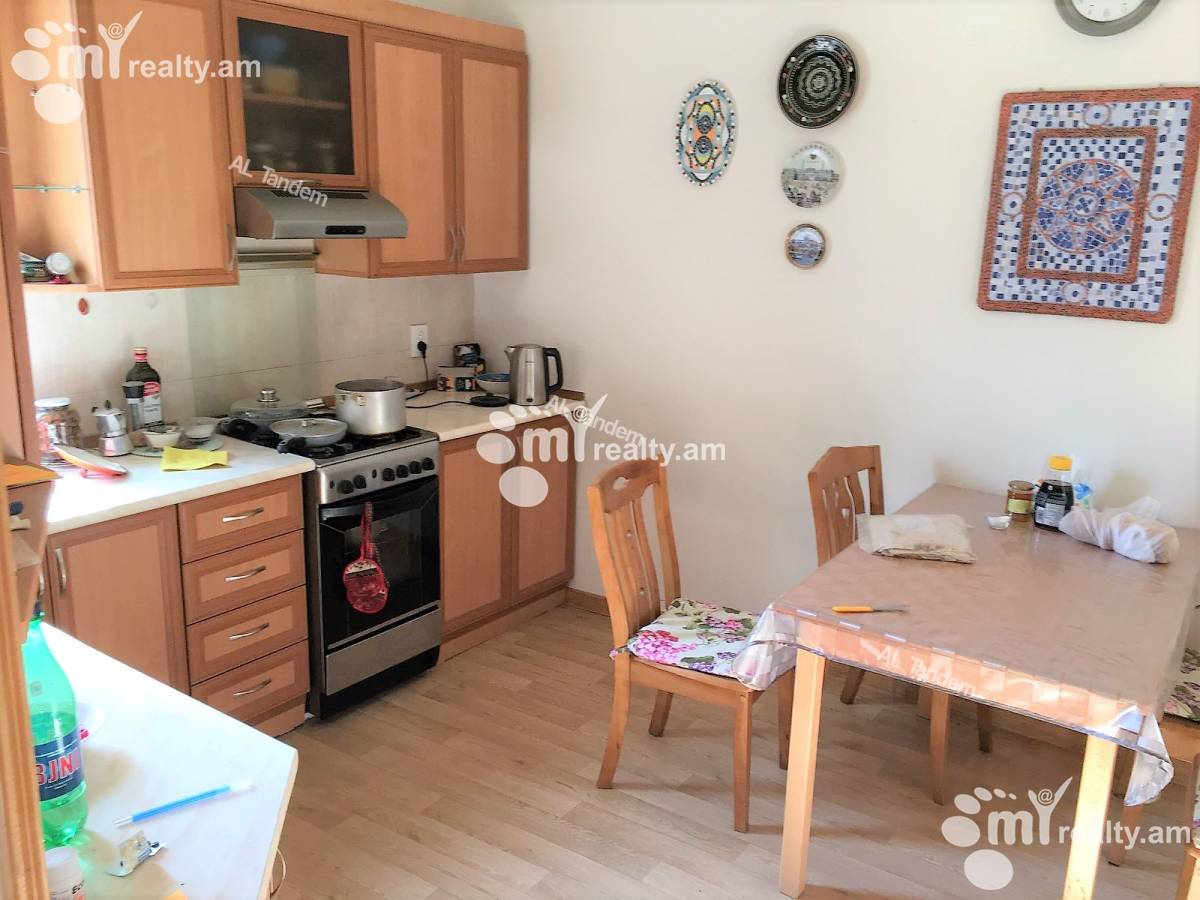 Купить дом А.Манукян ул, Центр Ереван, 128053