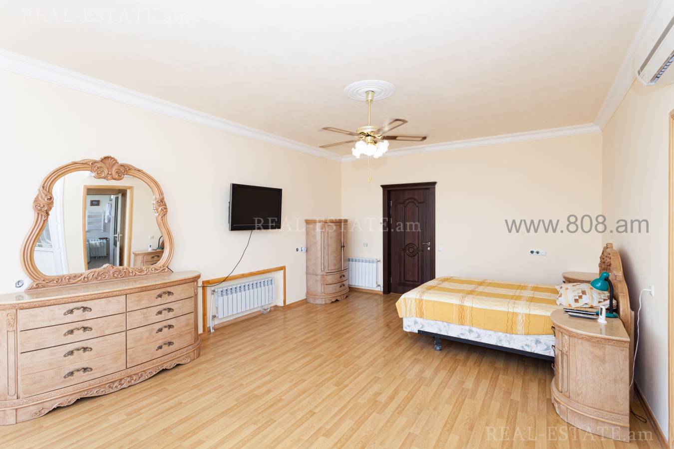 House for sale Hovsep Emin St, Arabkir Yerevan, 125145