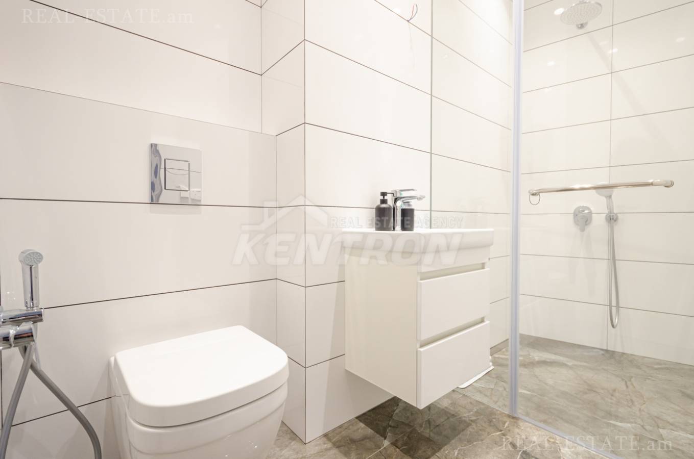 4 սենյականոց բնակարան  Անտառային փող, Կենտրոն Երևան, 138069