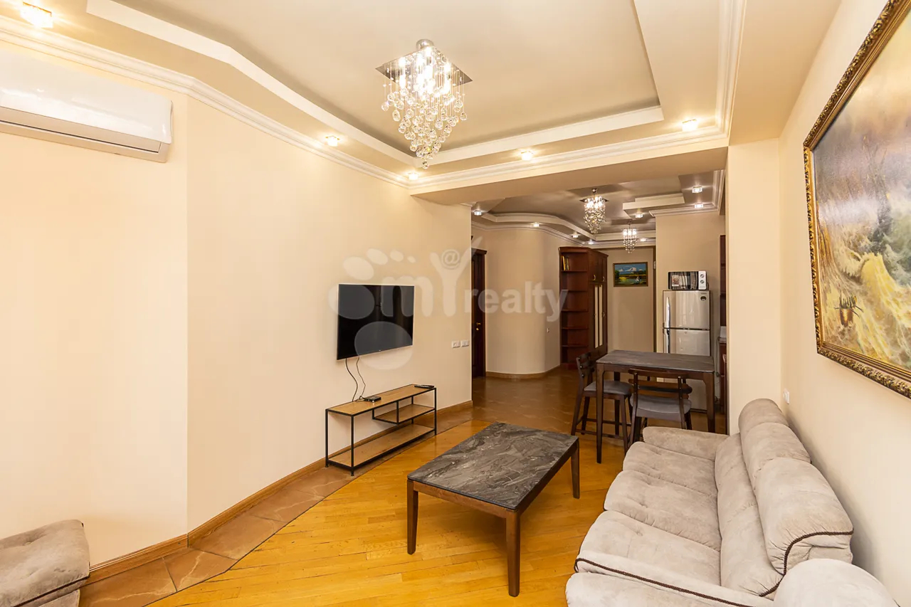 3 bedroom apartment for rent خیابان واردانانتس, مرکز شهر ایروان, 160007