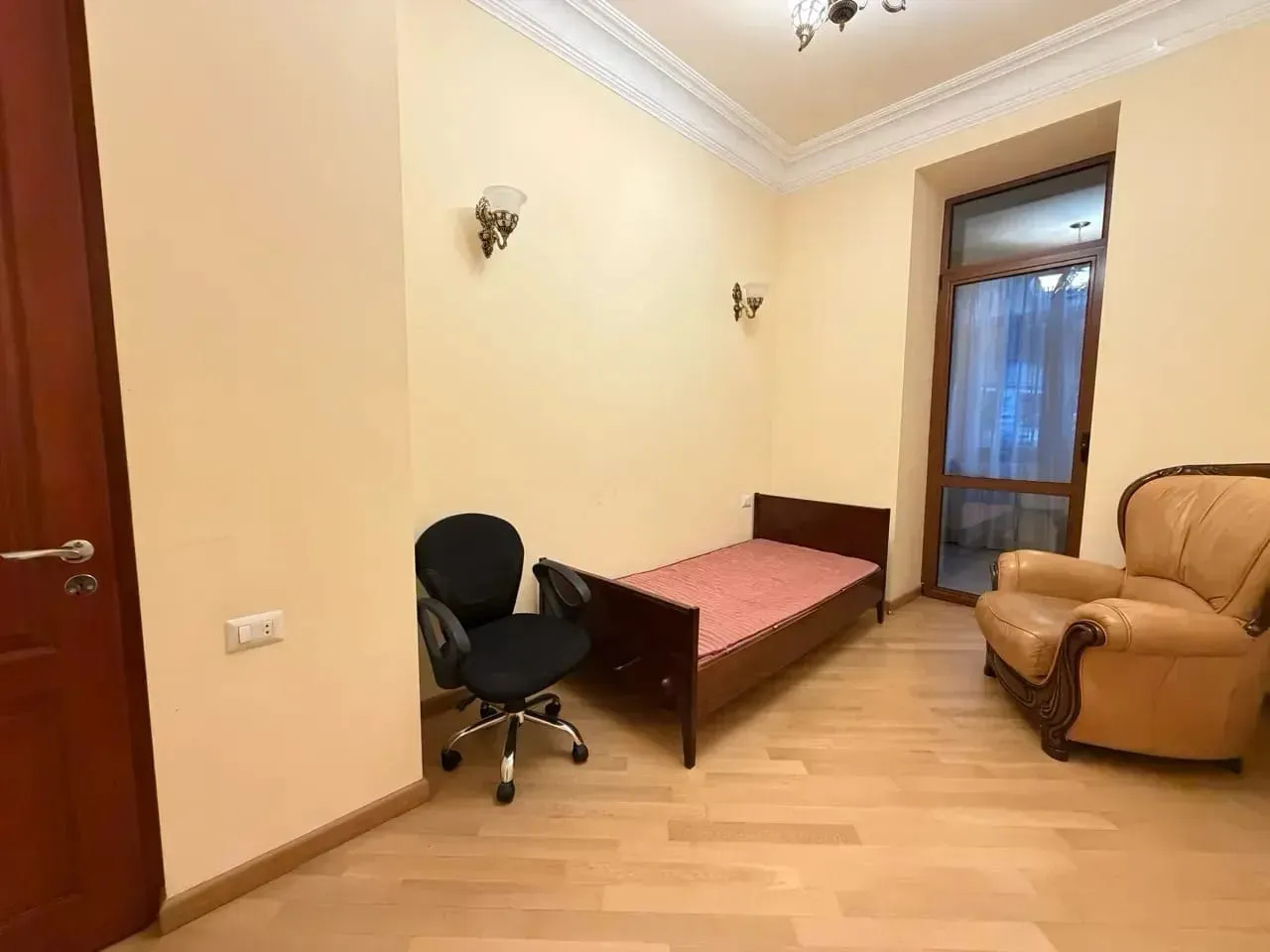 3 bedroom apartment for rent Baghramyan av(Arabkir), Arabkir Yerevan, 161588