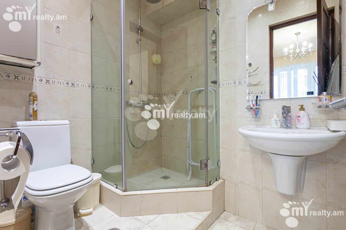 4 bedroom apartment for sale خیابان آنتارایین, مرکز شهر ایروان, 153628