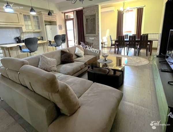 3-senyakanoc-bnakaran-vacharq-Yerevan-Center