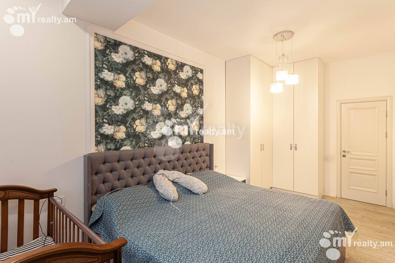 3 bedroom apartment for sale خیابان برادران اوربِلی, عربگیر ایروان, 154226