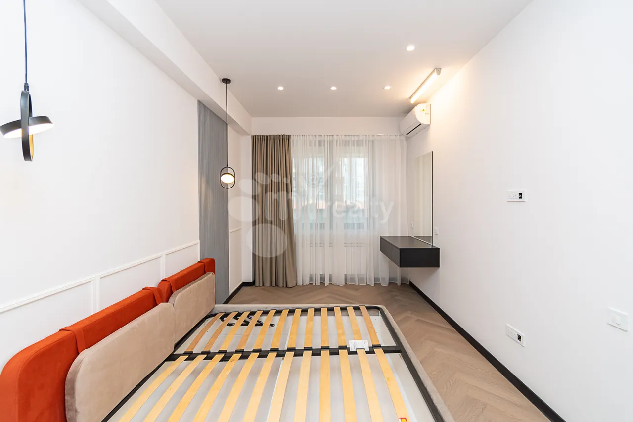 3 bedroom apartment for sale Komitas Ave, Arabkir Yerevan, 160754