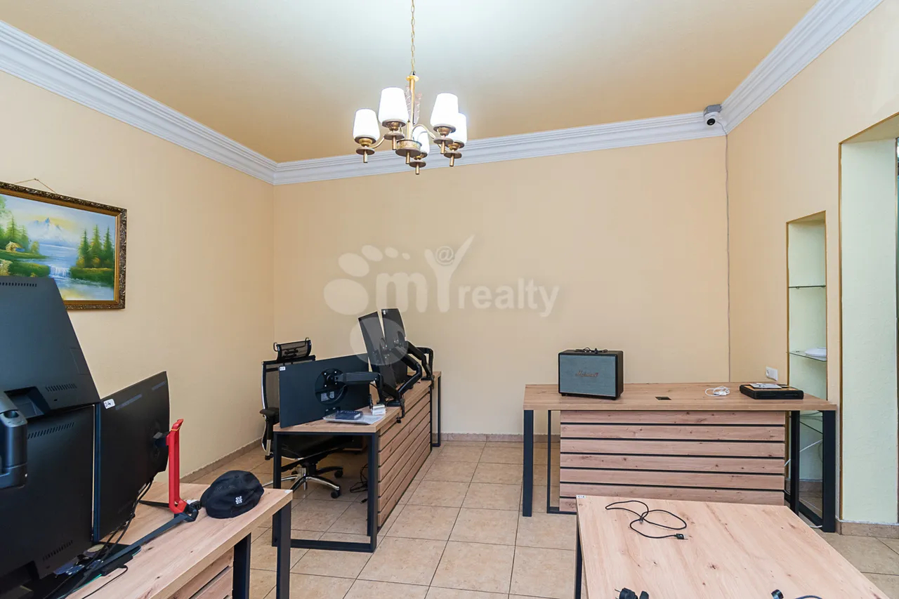 House for sale Melqumov St, Adjapnyak Yerevan, 160638