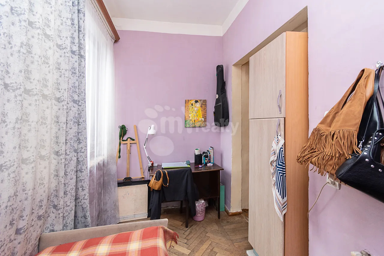 2 bedroom apartment for sale خیابان موسکوویان, مرکز شهر ایروان, 160190