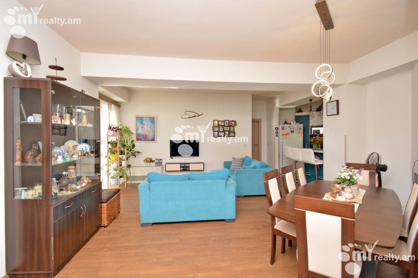 3 bedroom apartment for sale خیابان لئو, مرکز شهر ایروان, 156884