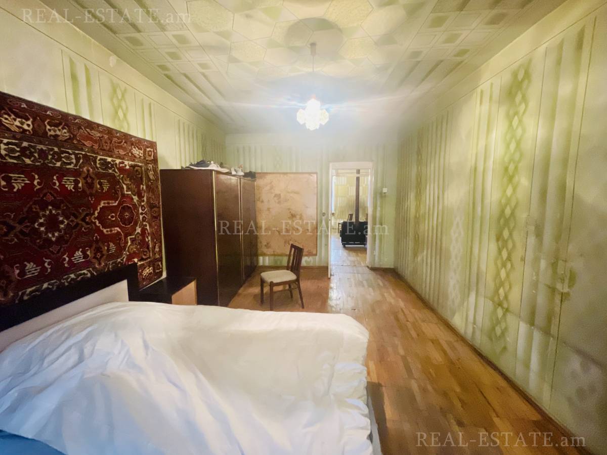 3 bedroom apartment for sale Hambardzumyan St, Arabkir Yerevan, 137940