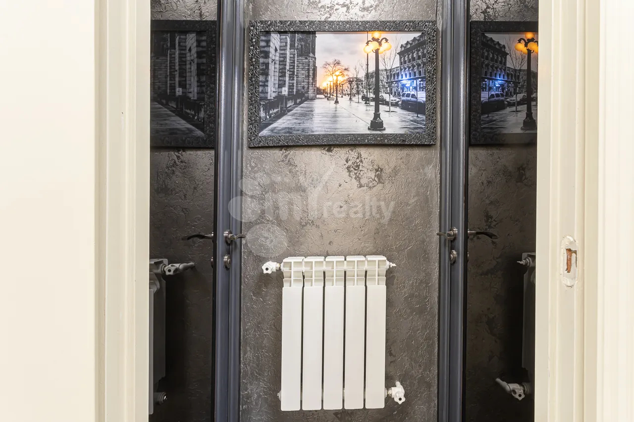 3 bedroom apartment for sale E. Qochar St, Center Yerevan, 159487