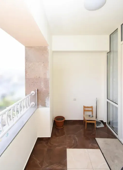 3 bedroom apartment for rent Buzand St, Center Yerevan, 157277