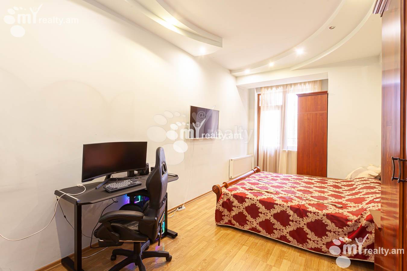 4 bedroom apartment for sale Hin yerevantsi St, Center Yerevan, 153221