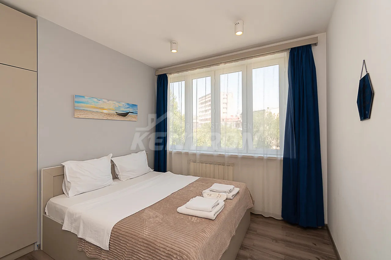 3 bedroom apartment for sale Sayat-Nova Ave, Center Yerevan, 161429