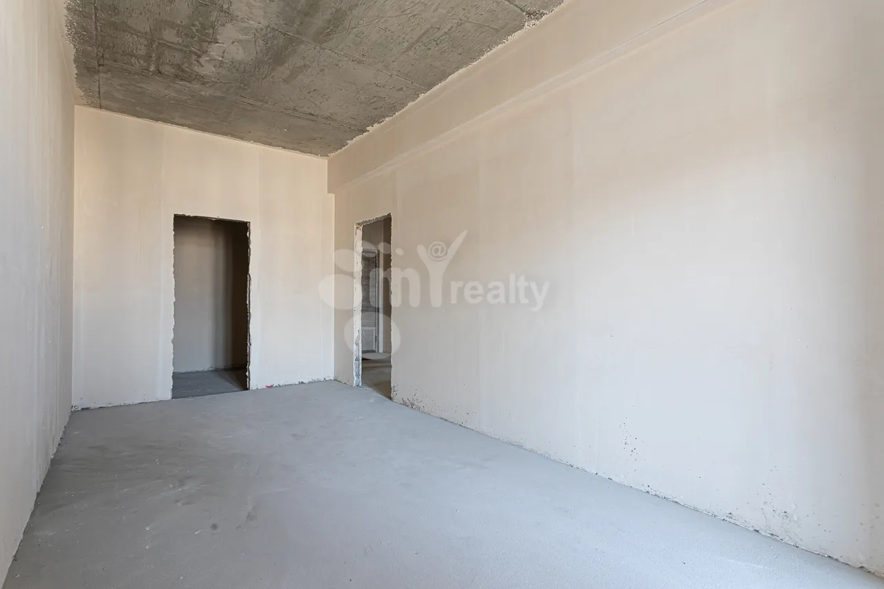 4 bedroom apartment for sale خیابان گِریبودوف, عربگیر ایروان, 157647