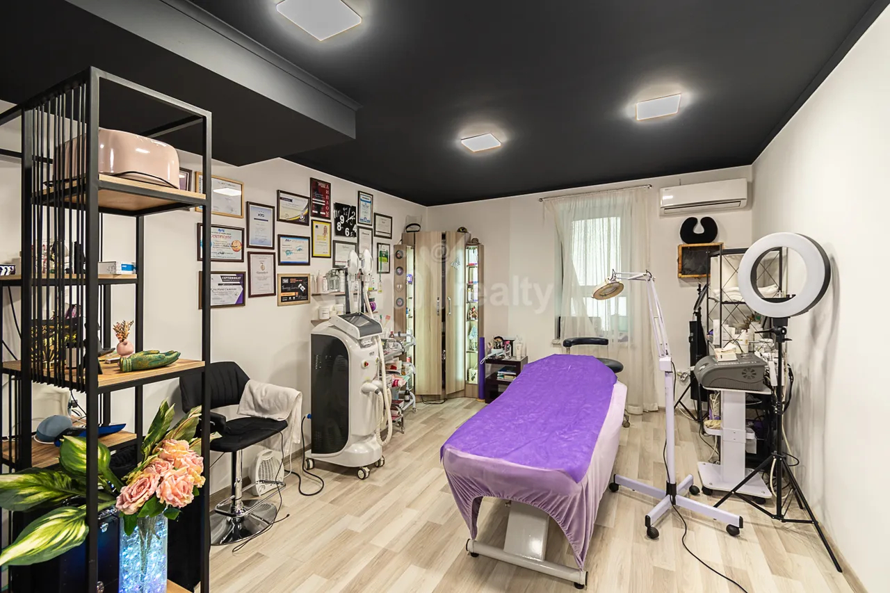 Commercial property for sale Moskovyan St, Center Yerevan, 160102