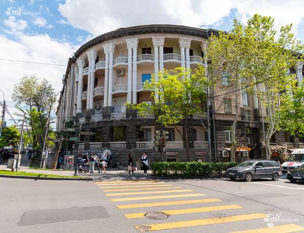 kupit-kvartiru/3-komnatnaya/Teryan+St/Center/Yerevan