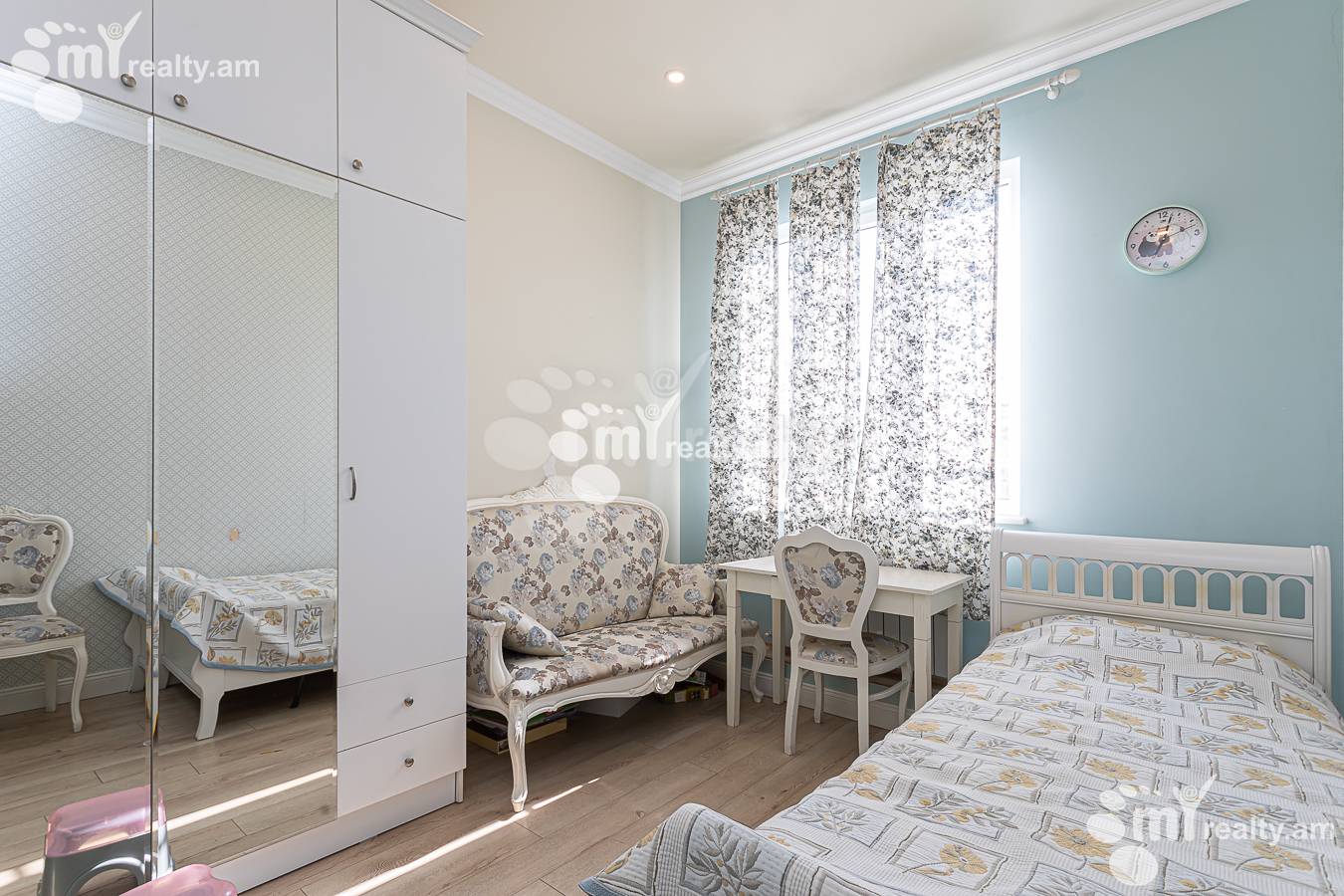 Снять 4 комнатную квартиру Пушкин ул, Центр Ереван, 156871