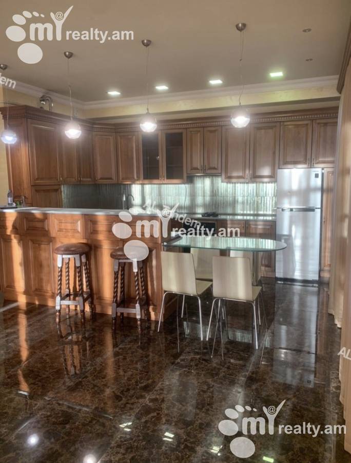 2 bedroom apartment for rent Tigran Mets Ave, Center Yerevan, 155420