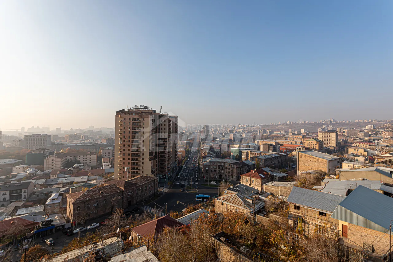 3 bedroom apartment for rent خیابان 11 آیگستان, مرکز شهر ایروان, 158107