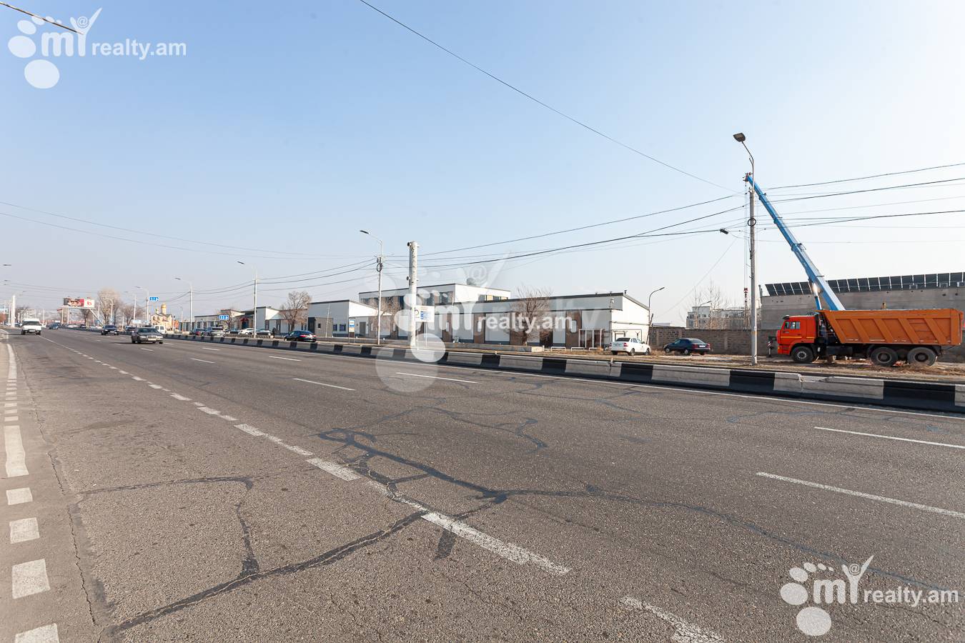 Снять коммерческoе помещение Исаков пр, Центр Ереван, 154555