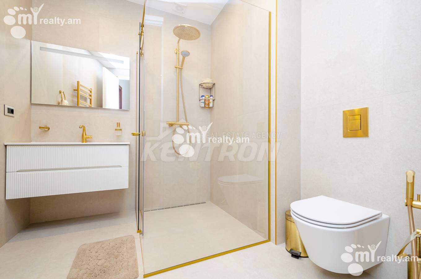 Снять 4 комнатную квартиру Московян ул, Центр Ереван, 153411