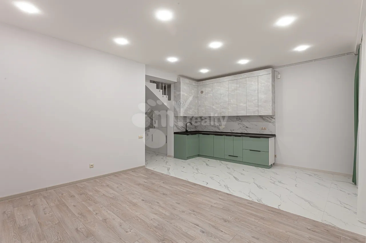 4 bedroom apartment for sale Moldovakan St, Nor Norque Yerevan, 160231