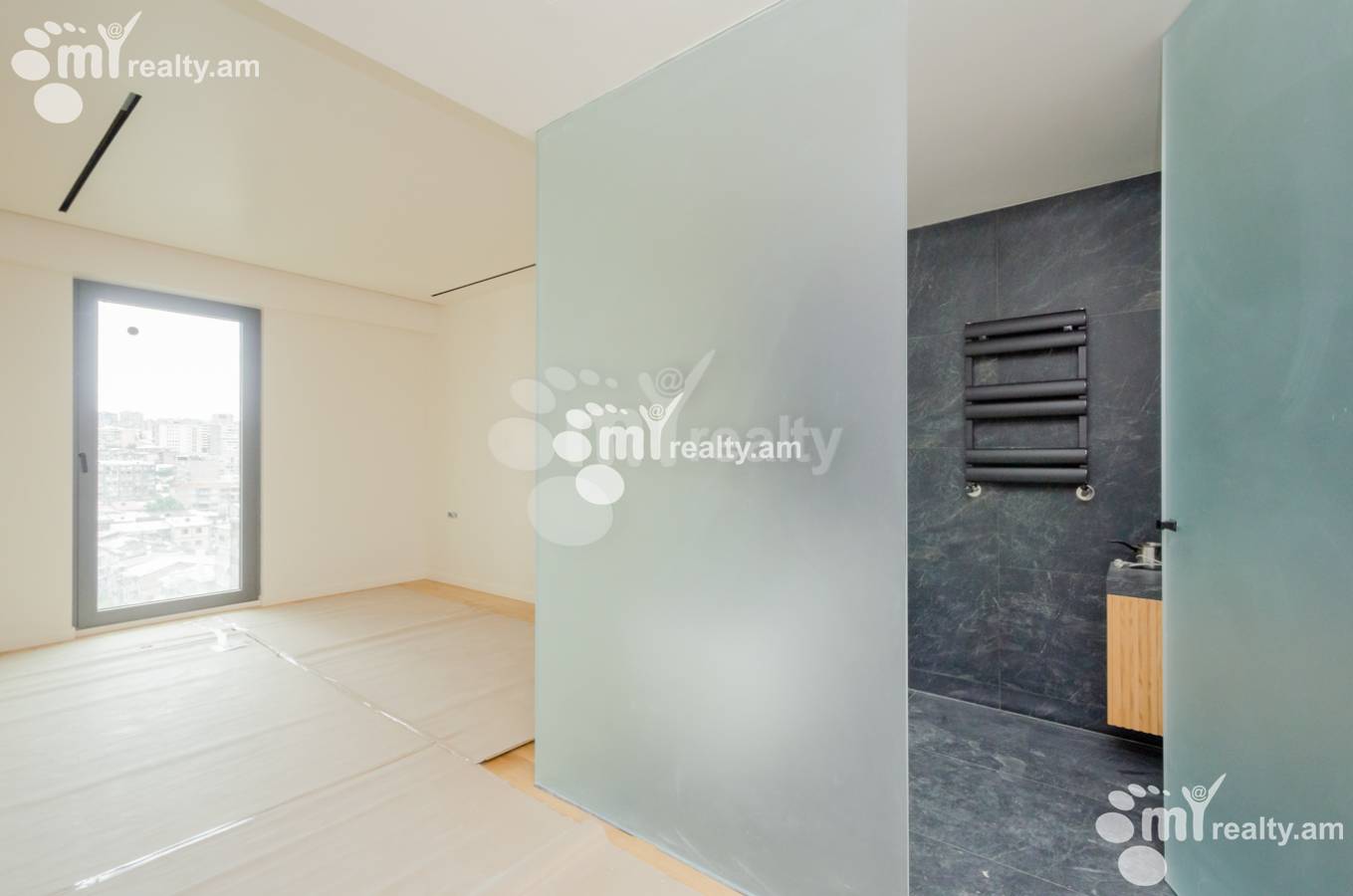3 bedroom apartment for sale Teryan St, Center Yerevan, 137140