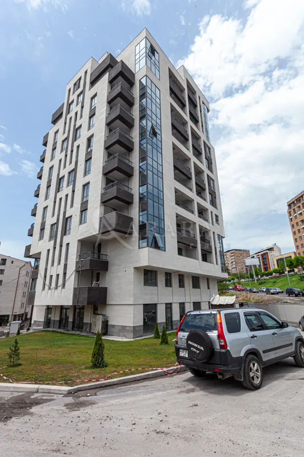 4 bedroom apartment for sale Antarayin St, Center Yerevan, 157678