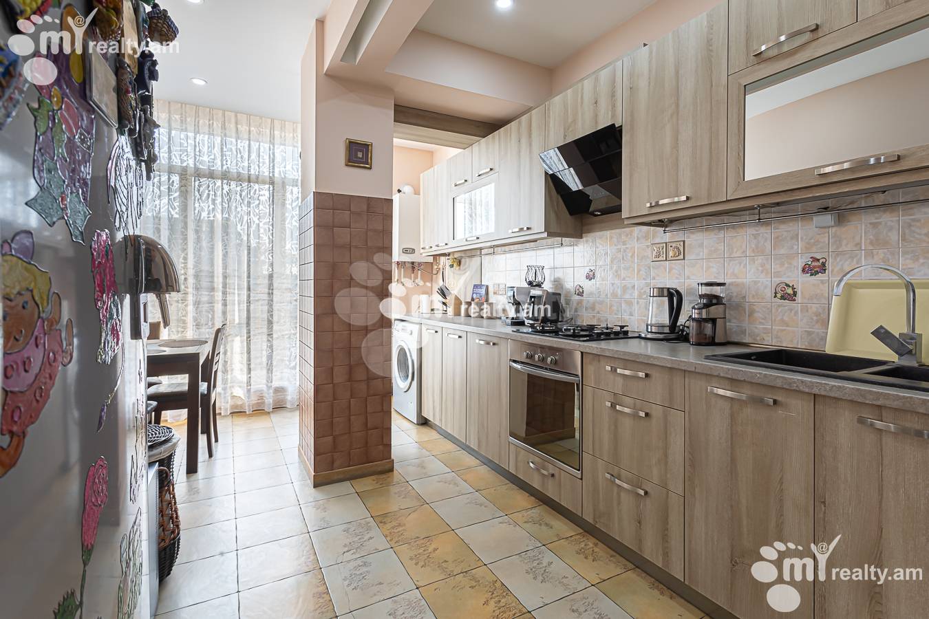 3 bedroom apartment for rent خیابان د. دِمیرچیان, مرکز شهر ایروان, 156842