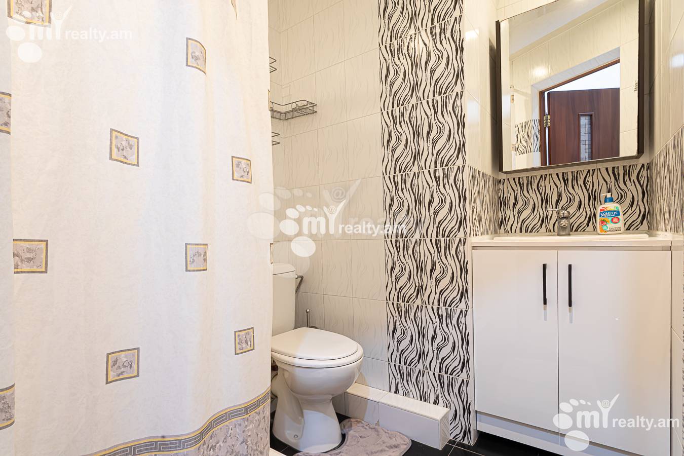 3 bedroom apartment for rent خیابان د. دِمیرچیان, مرکز شهر ایروان, 156842