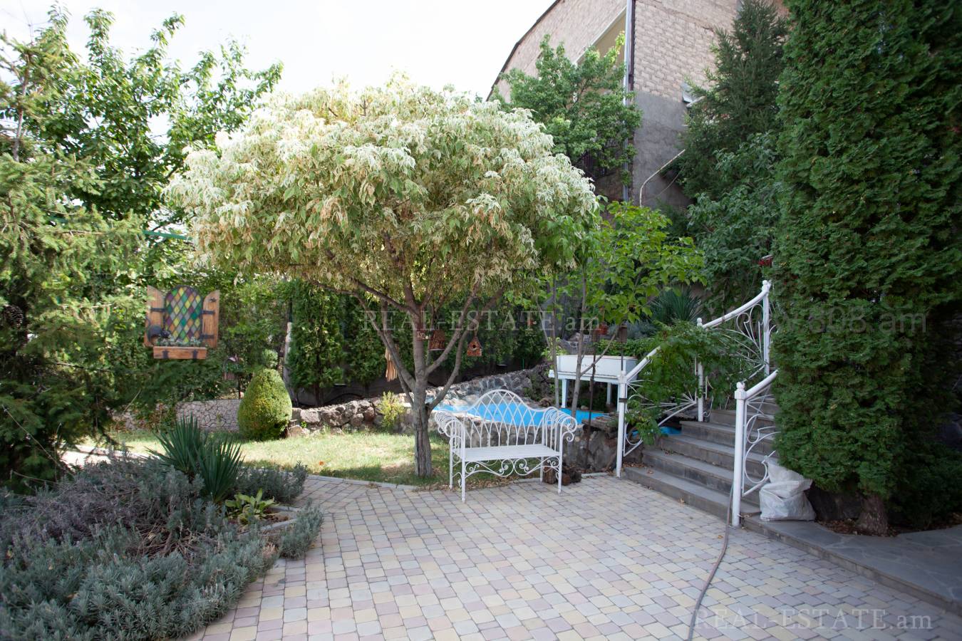 House for sale Hovsep Emin St, Arabkir Yerevan, 125145