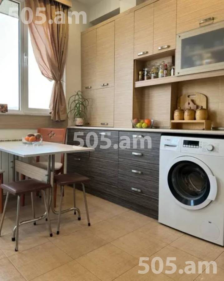 3 bedroom apartment for rent Gulakyan St, Arabkir Yerevan, 155516