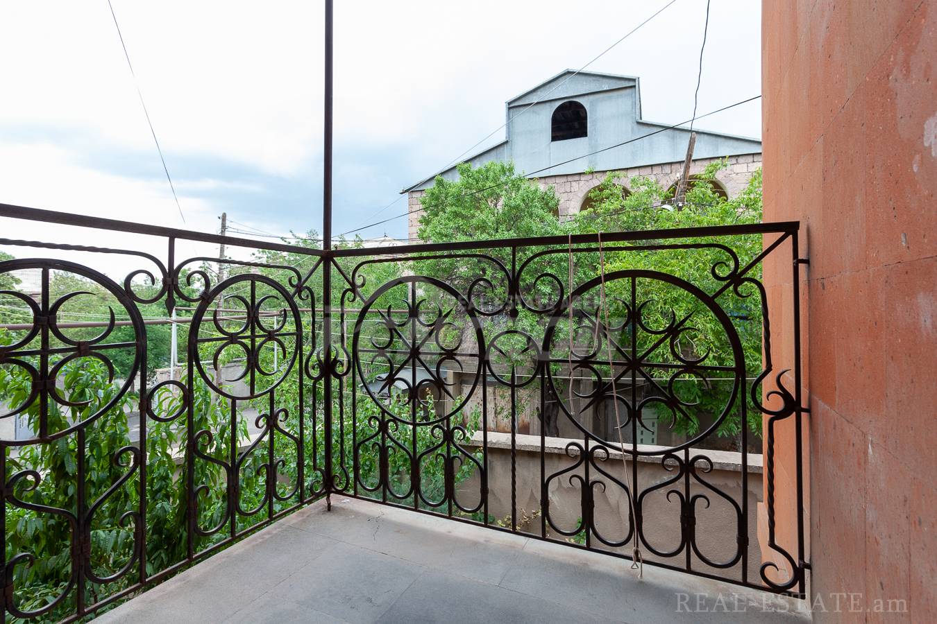 House for sale Kanaker 9 St, Kanaqer-Zeytun Yerevan, 137950