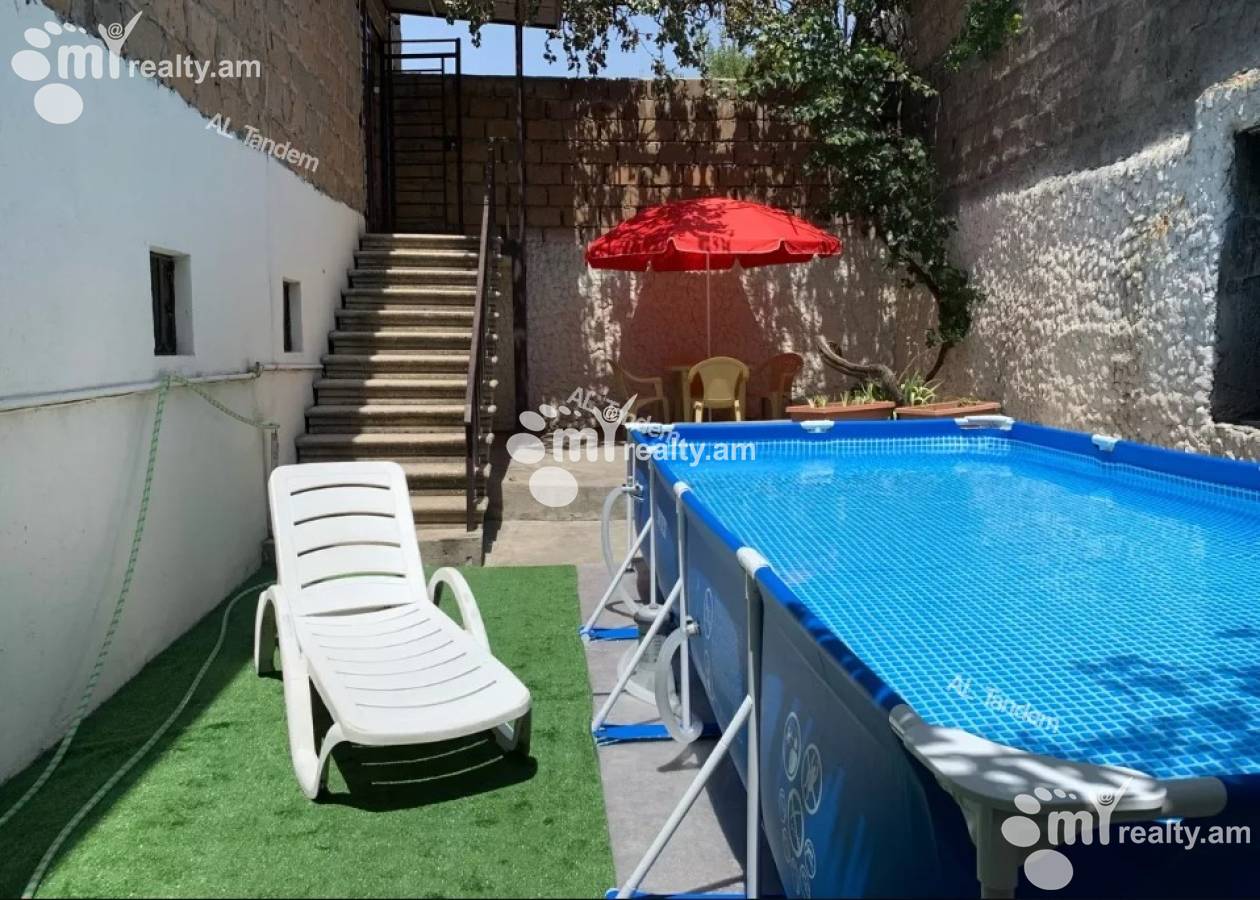 House for rent Charents St, Center Yerevan, 140934