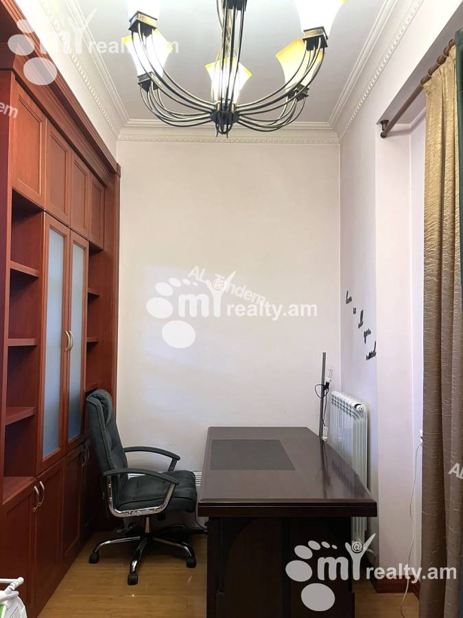 3 bedroom apartment for sale خیابان آرام, مرکز شهر ایروان, 138833