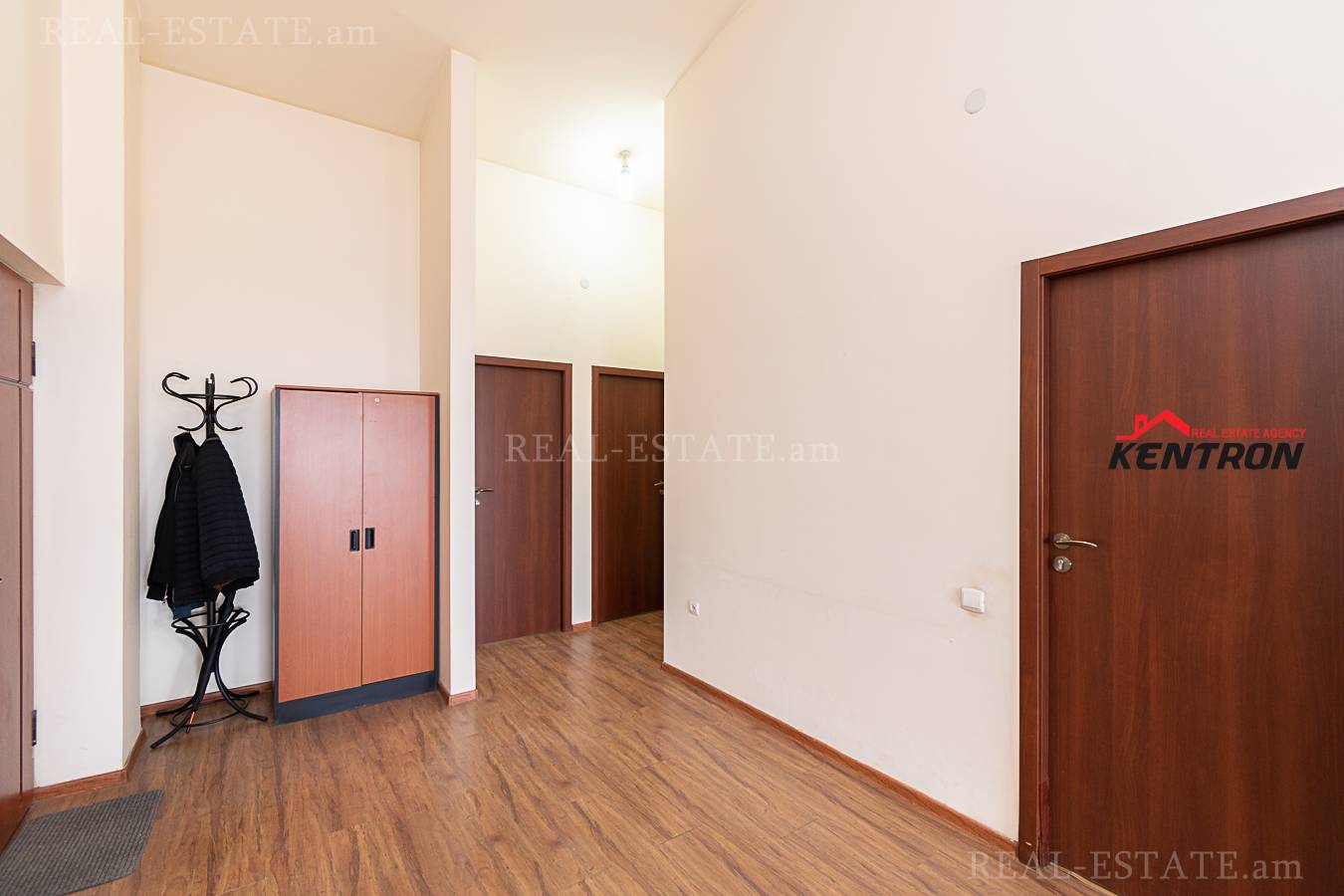 3 սենյականոց բնակարան  Անտառային փող, Կենտրոն Երևան, 133885