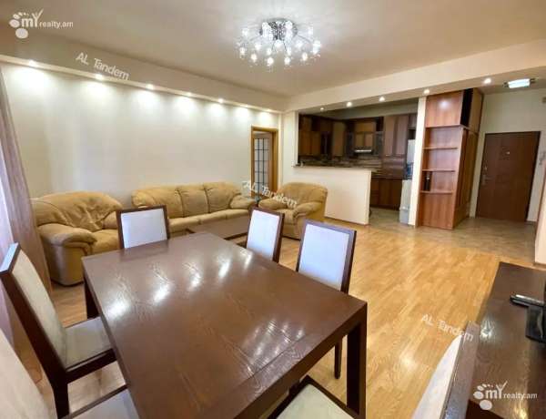 2-senyakanoc-bnakaran-vacharq-Yerevan-Center