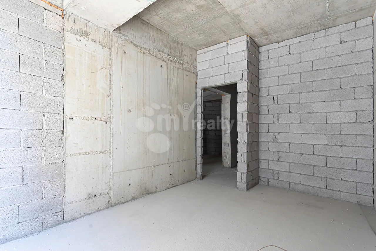 Купить 3 комнатную квартиру Ленинградян, Квартал Ваагни Ереван, 159996