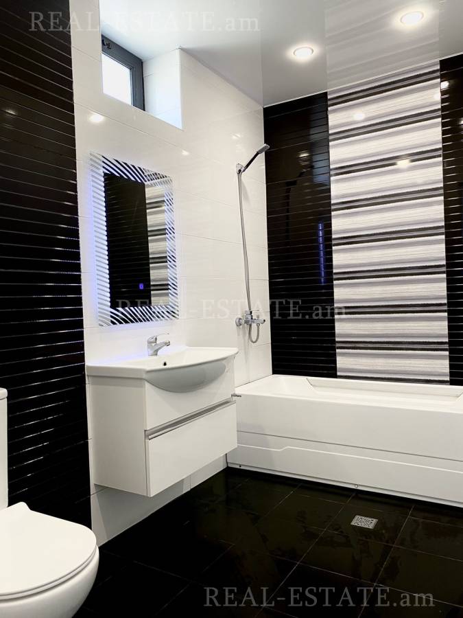 House for sale خیابان نازاربِکیان, آچاپنیاک ایروان, 127695