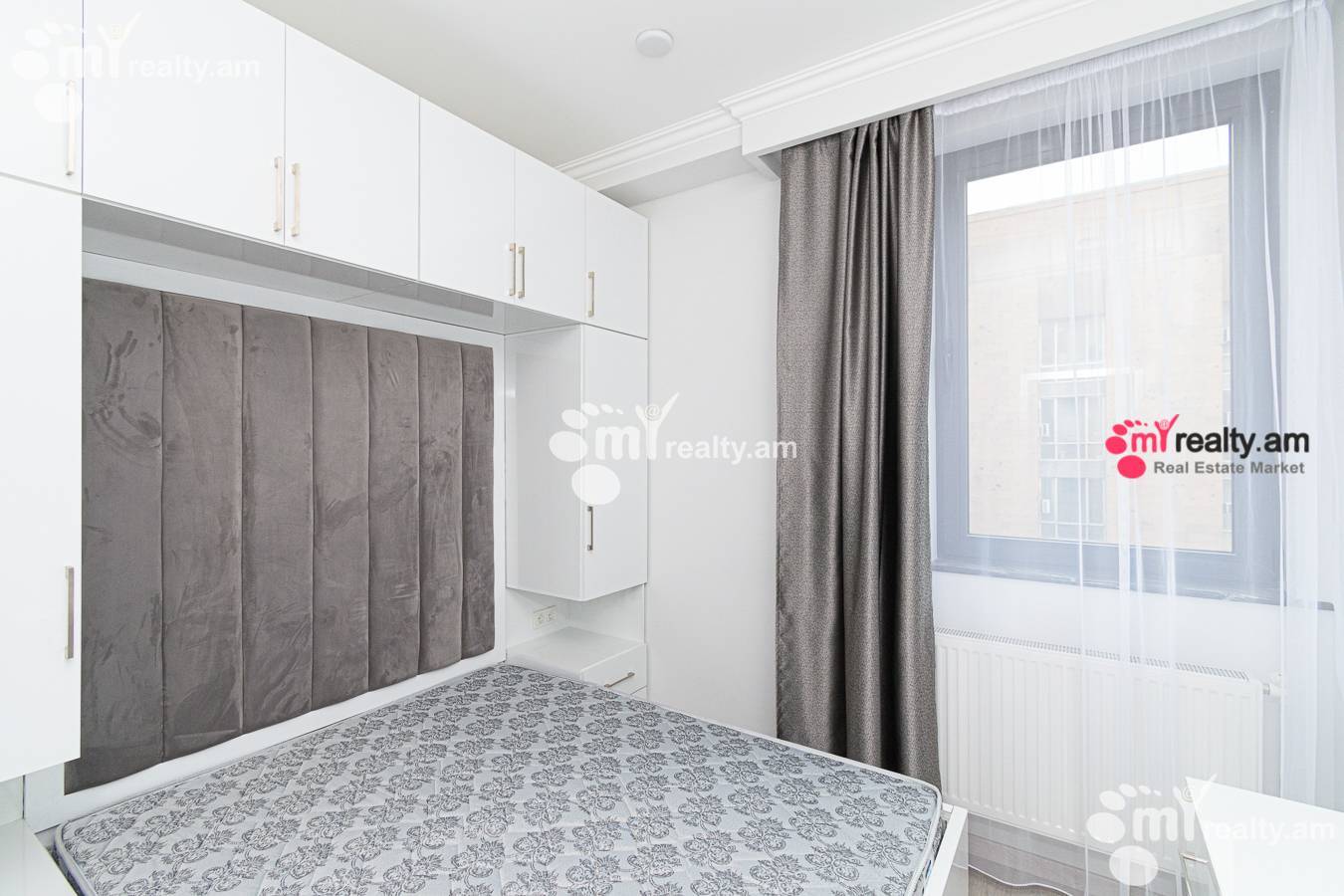 3 bedroom apartment for sale خیابان هانراپتوتیان, مرکز شهر ایروان, 134332