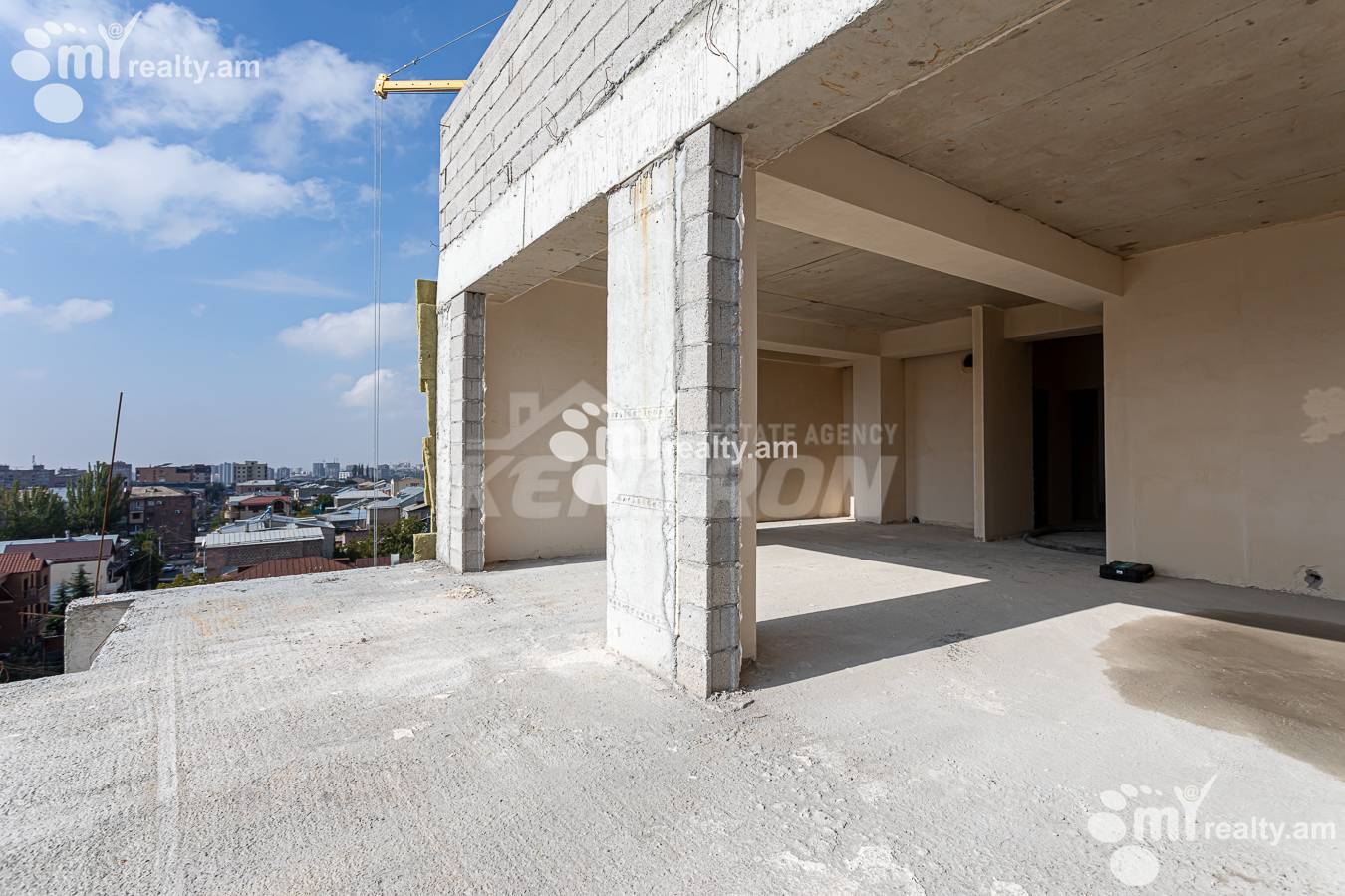 Купить 4 комнатную квартиру Севкареци Сако ул, Арабкир Ереван, 157062