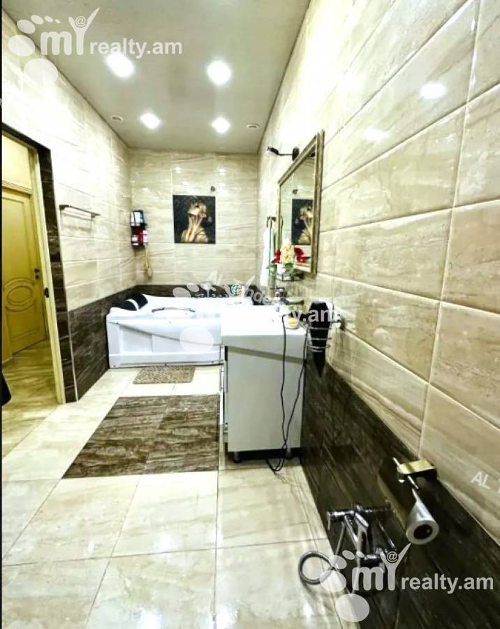 3 bedroom apartment for sale Tsitsernakaberd Highway, Center Yerevan, 143284