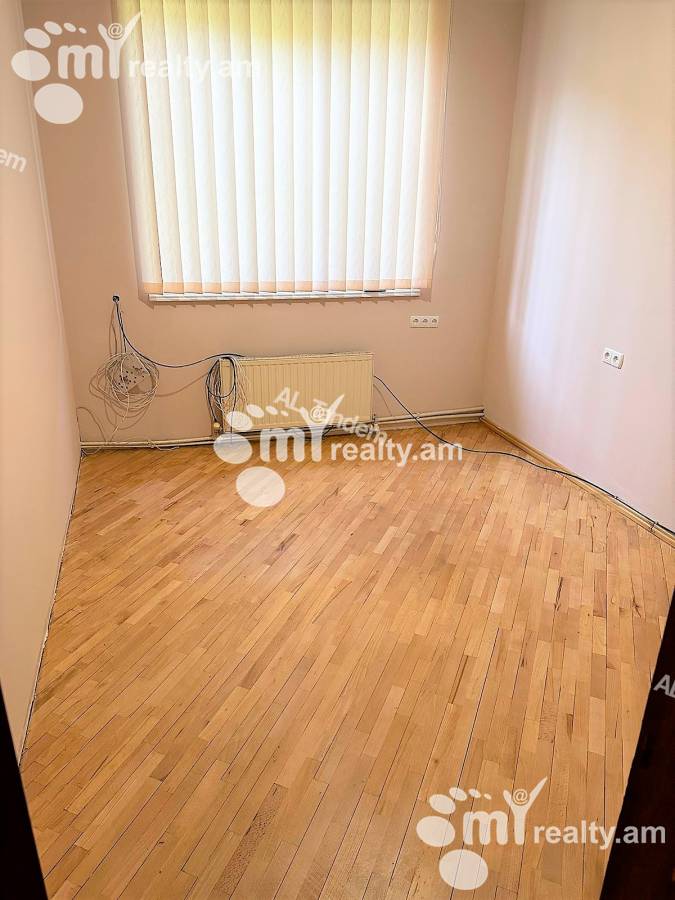 House for sale Tigran Mets Ave, Center Yerevan, 137719