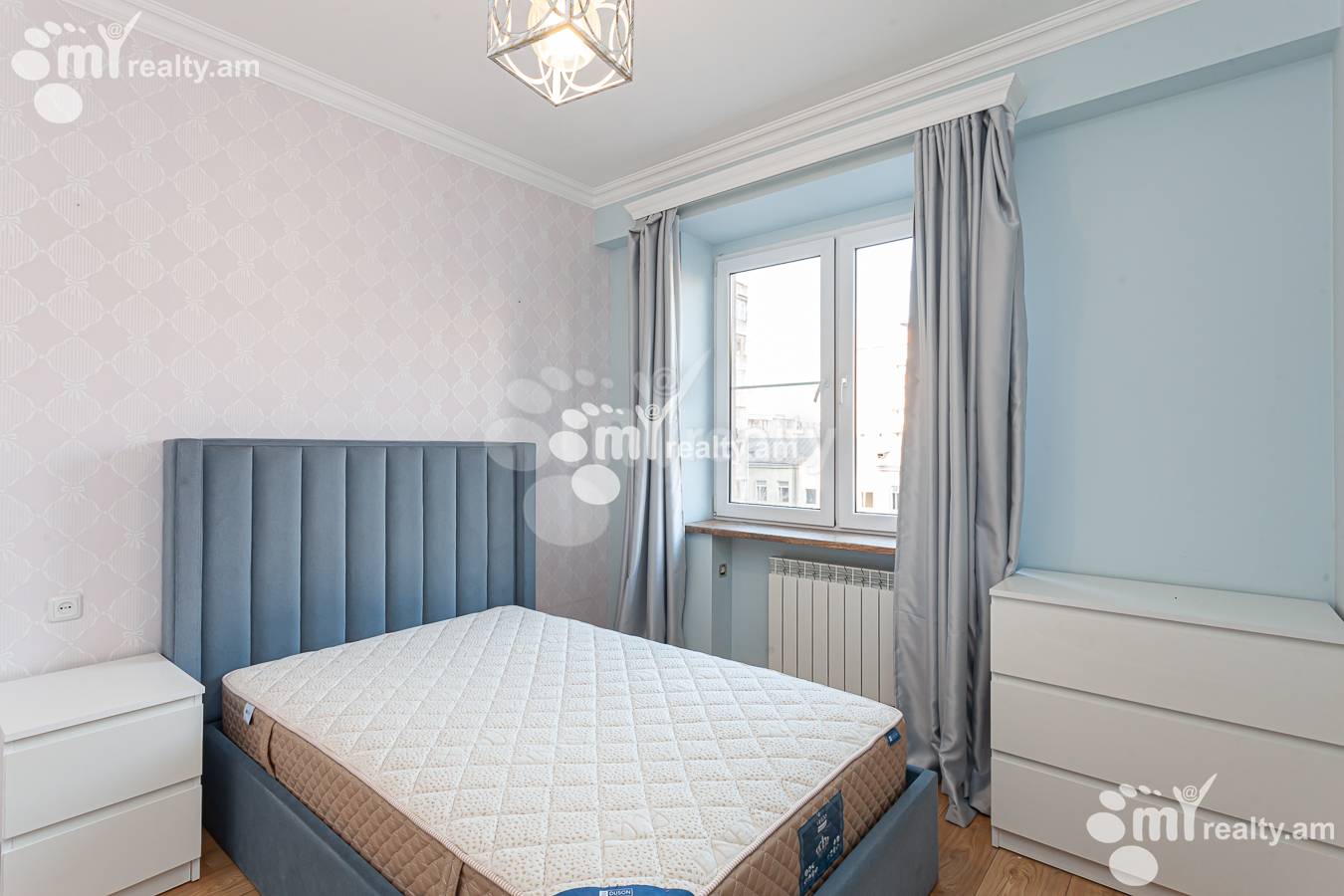 3 bedroom apartment for rent Pushkin St, Center Yerevan, 156919