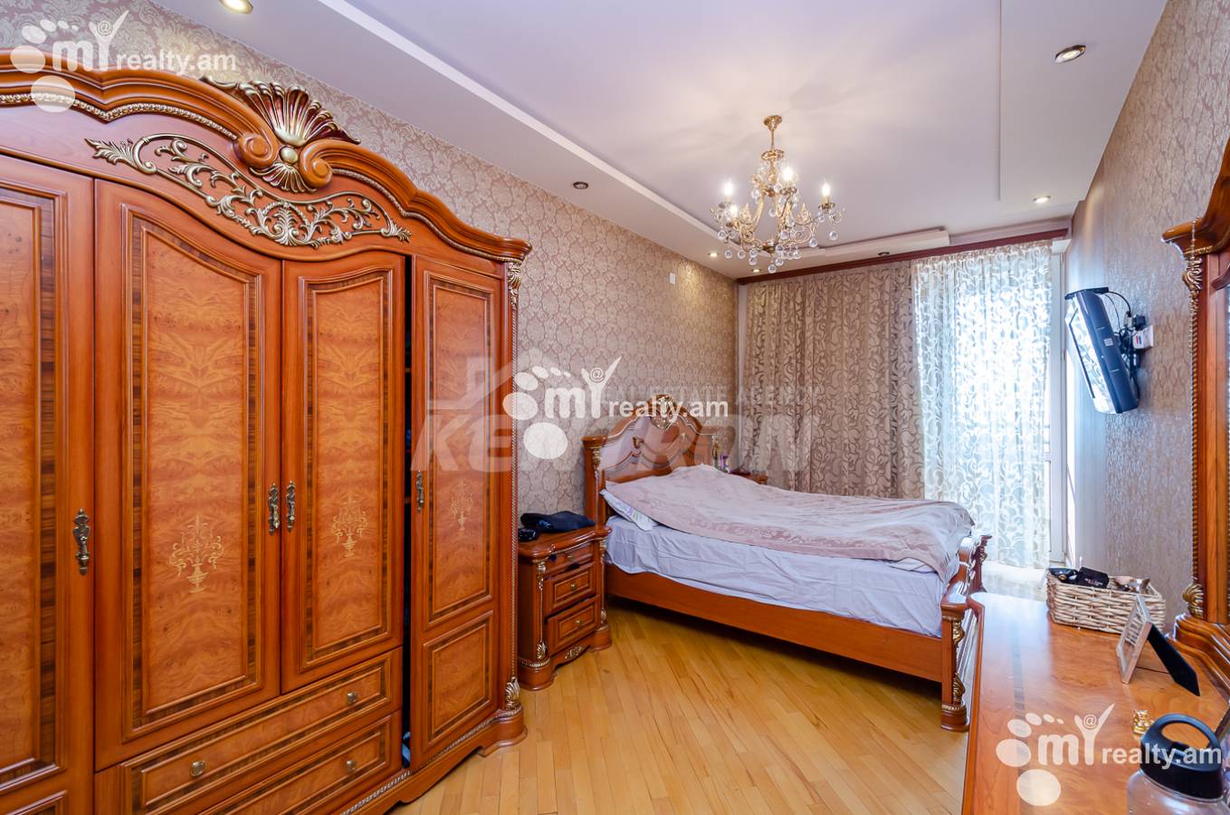 3 bedroom apartment for sale N. Zaryan St, Arabkir Yerevan, 145509