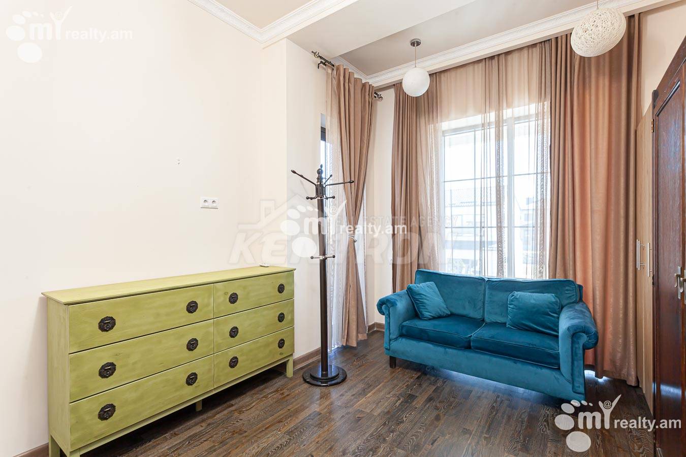 House for sale ناحیه V.., واهاگنی ایروان, 155104