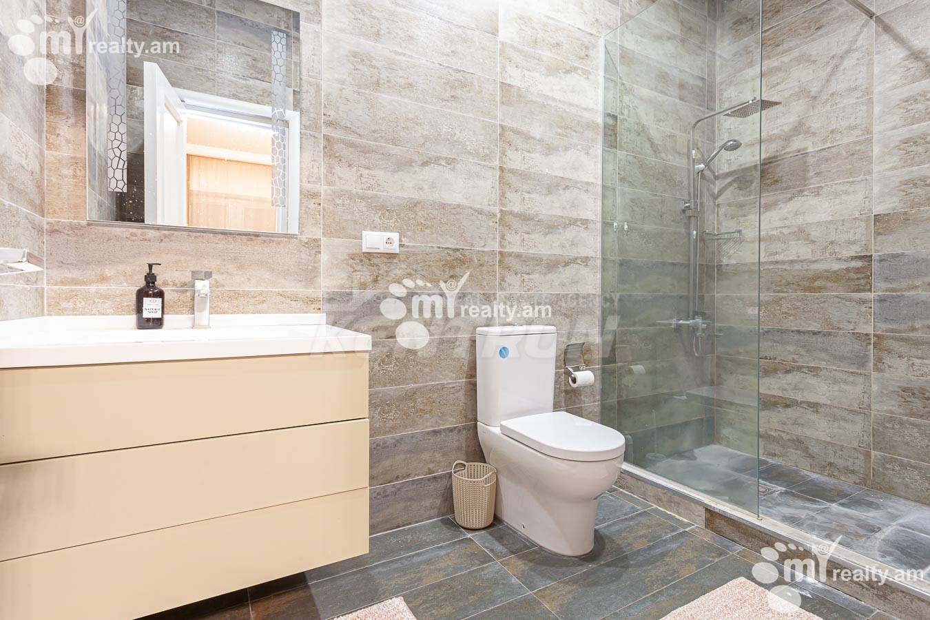 House for sale ناحیه V.., واهاگنی ایروان, 155104