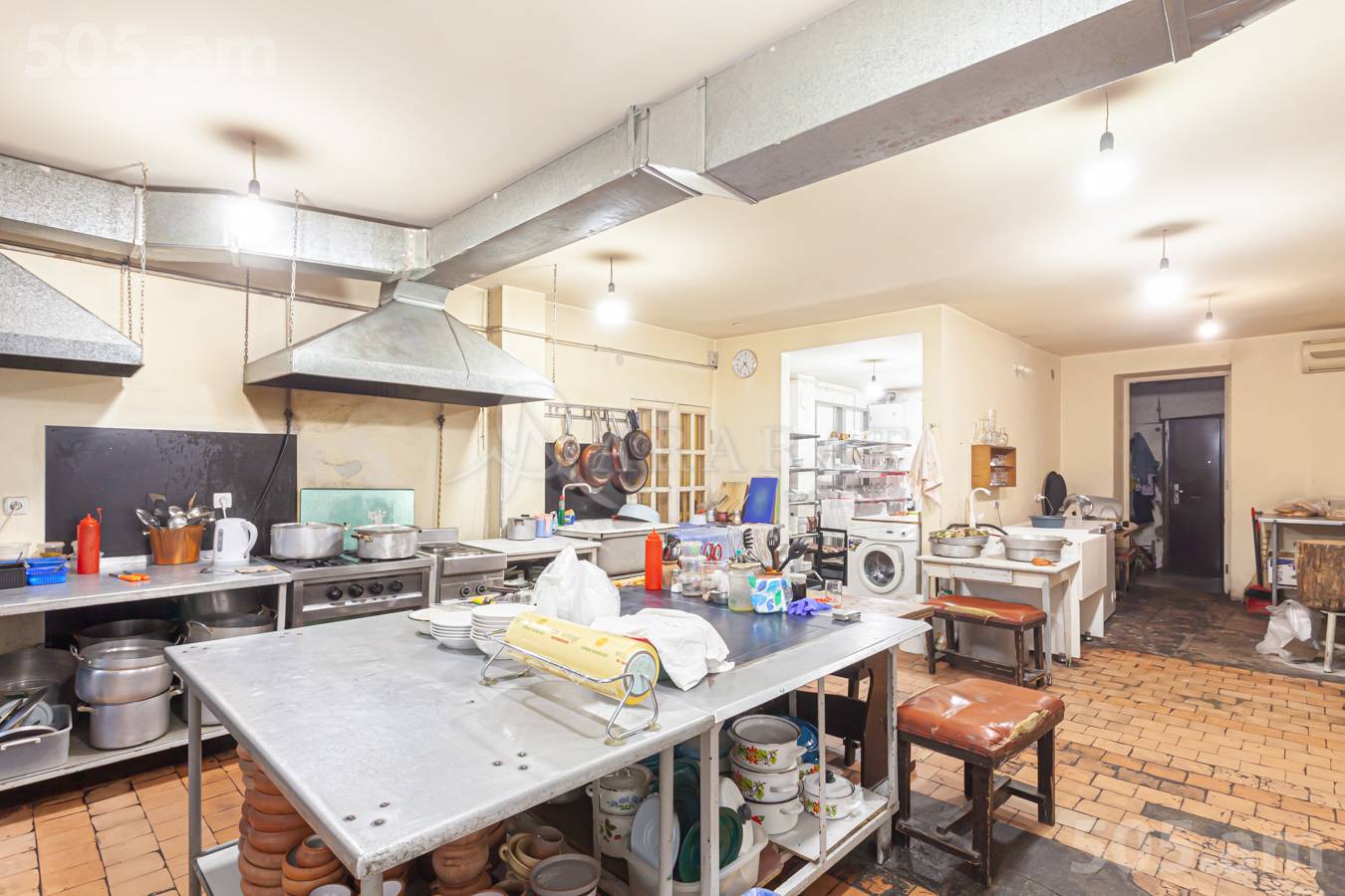 Commercial property for sale Azatutyan Ave, Arabkir Yerevan, 151803