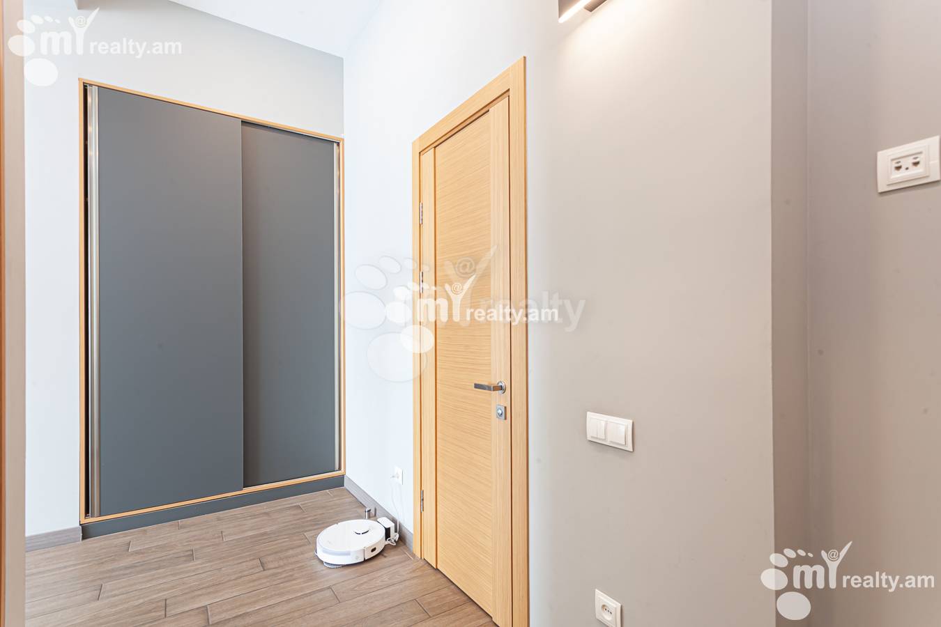 2 սենյականոց բնակարան  Արաբկիր 39րդ փող, Արաբկիր Երևան, 155766