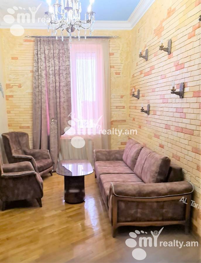 House for rent خیابان آنتارایین, مرکز شهر ایروان, 138622